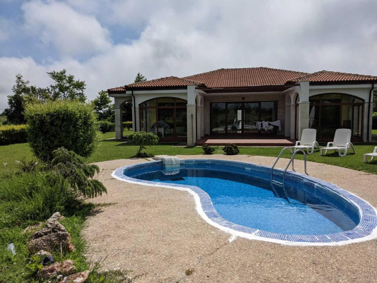 Lighthouse Golf Apart Complex&Villas Balchik Eksteriør billede