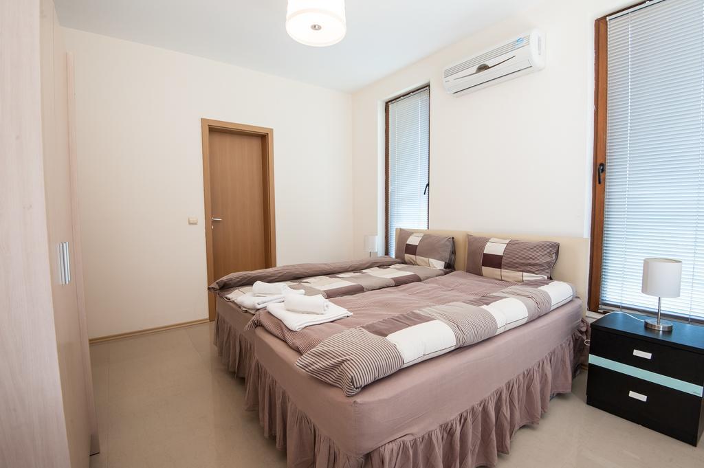 Lighthouse Golf Apart Complex&Villas Balchik Eksteriør billede