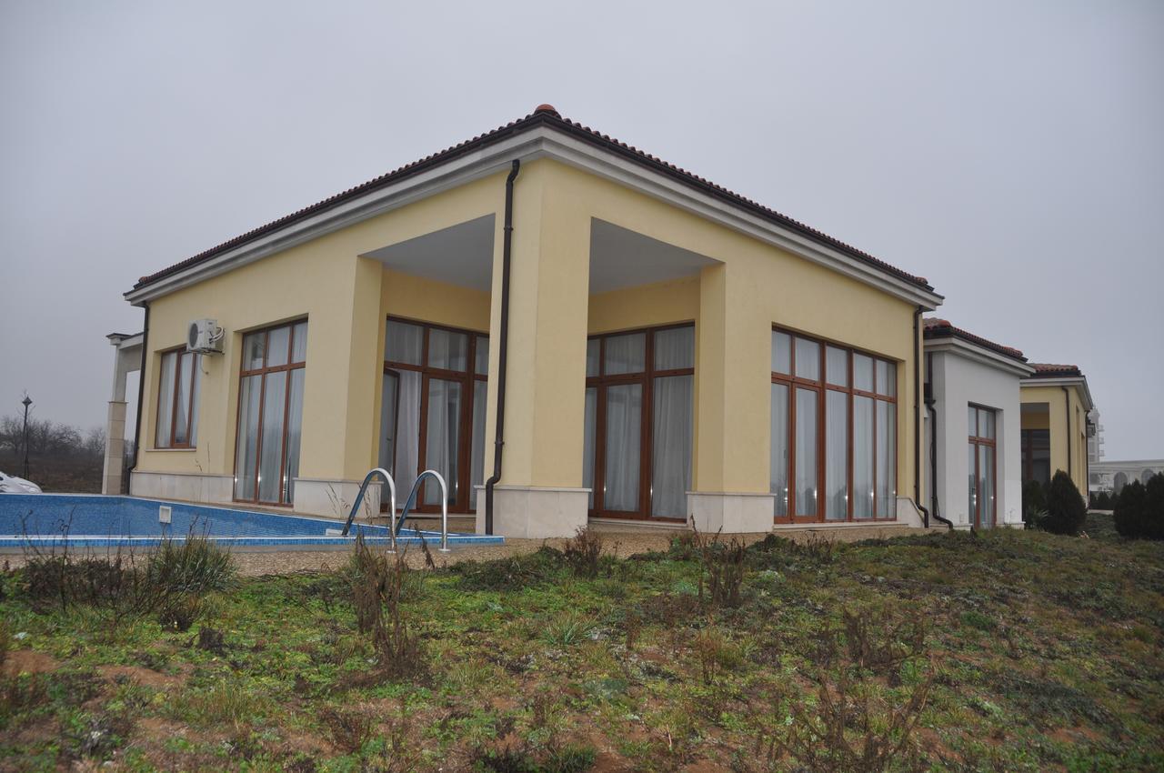 Lighthouse Golf Apart Complex&Villas Balchik Eksteriør billede